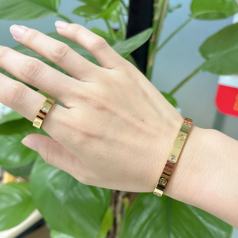Joyería de marca de lujo, abalorio de acero inoxidable a la moda, joyería de lujo, brazalete de amor, pulseras Cartierred de tornillo
