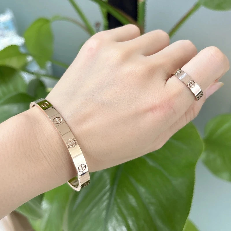 Joyería de marca de lujo, abalorio de acero inoxidable a la moda, joyería de lujo, brazalete de amor, pulseras Cartierred de tornillo